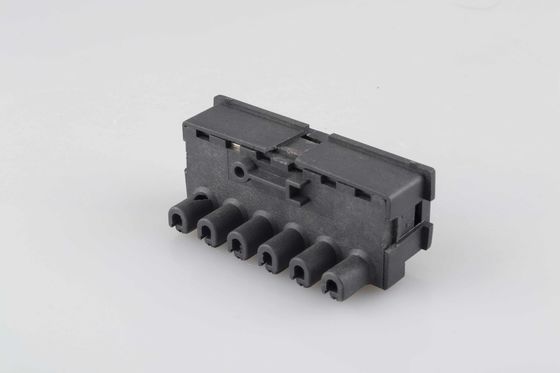 Injection en plastique de 203 - de 301mm partie la prise d&amp;#39;injection de batterie à 3 con micro de Molex